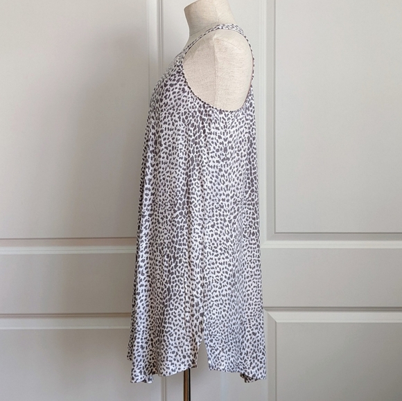 Room Service Sleep Shirt Chemise Sleeveless Animal Print Grey White M NWT - Picture 7 of 10